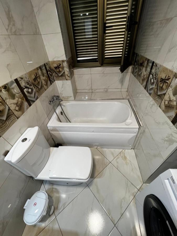 Grand Veranda Apartment Tirana Esterno foto